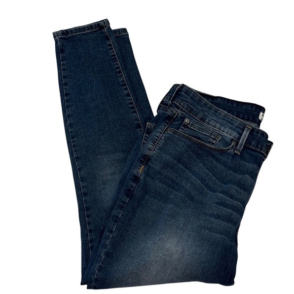 Signature Levi Strauss Mid-Rise Skinny Jeans Women Size 12 Medium Wash Excellent - Picture 5 of 10